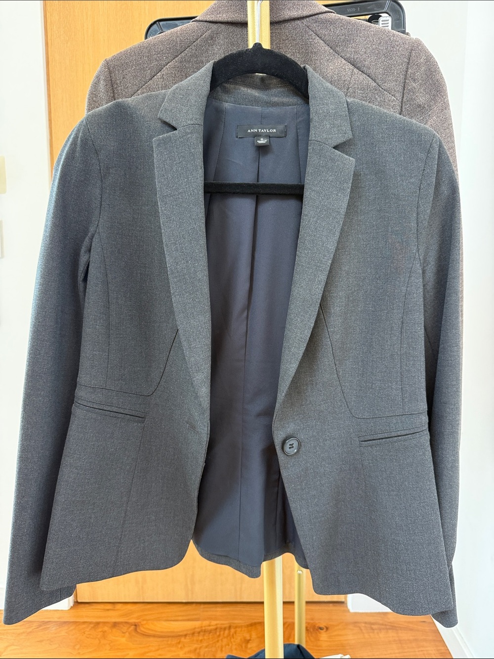 Ann Taylor Gray Tailored One-Button Blazer and Skirt Suit Set - Picture 2 of 9